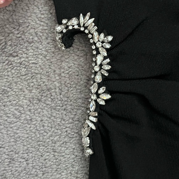 Zara dress - Picture 2 of 4